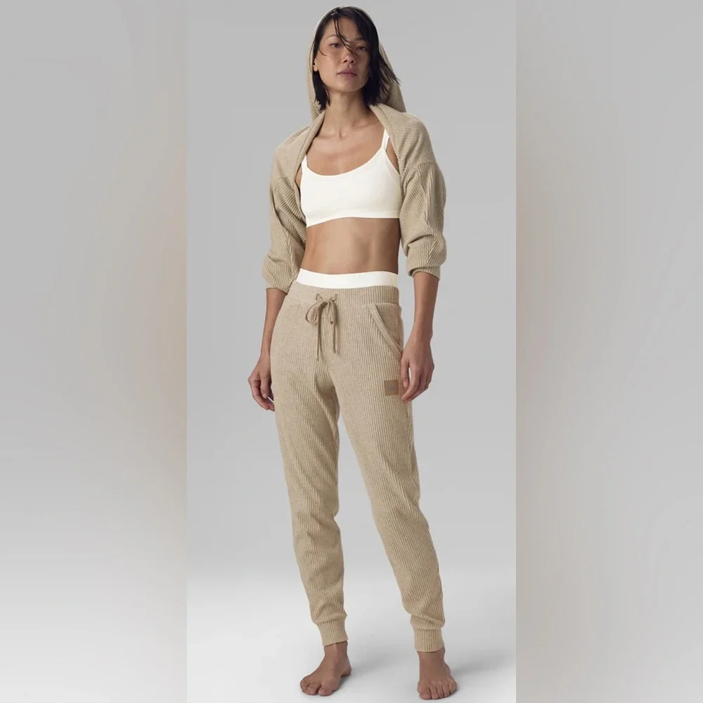ALO Yoga Muse Sweatpants Joggers Ribbed in Gravel Heather Color Size S
